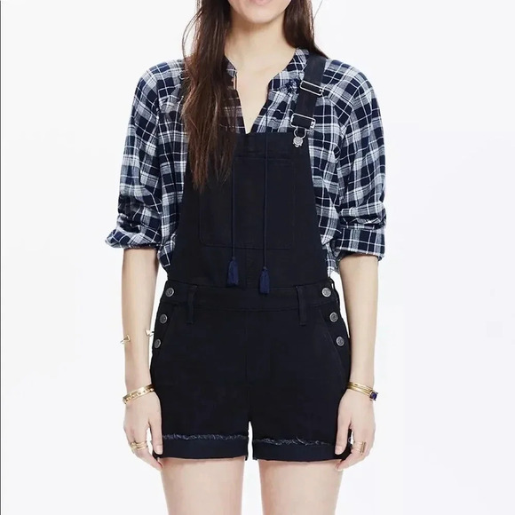 MADEWELL Adirondack Short Overalls in Washed Black - Picture 1 of 7